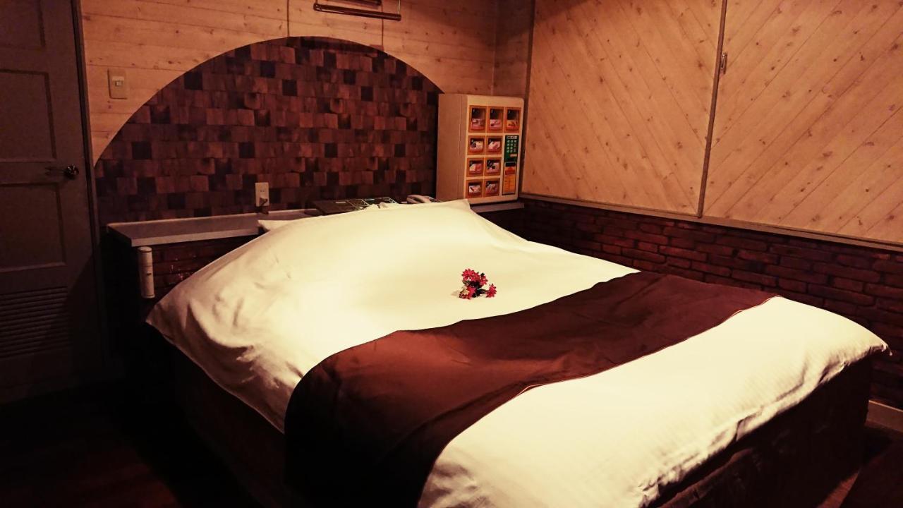 Aloha Inn Aine (Adults Only) Fukuchiyama Exteriör bild